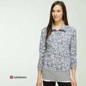 LULULEMON Nice Asana Jacket Not So Petite Fleur Silver Spoon Check Measurements